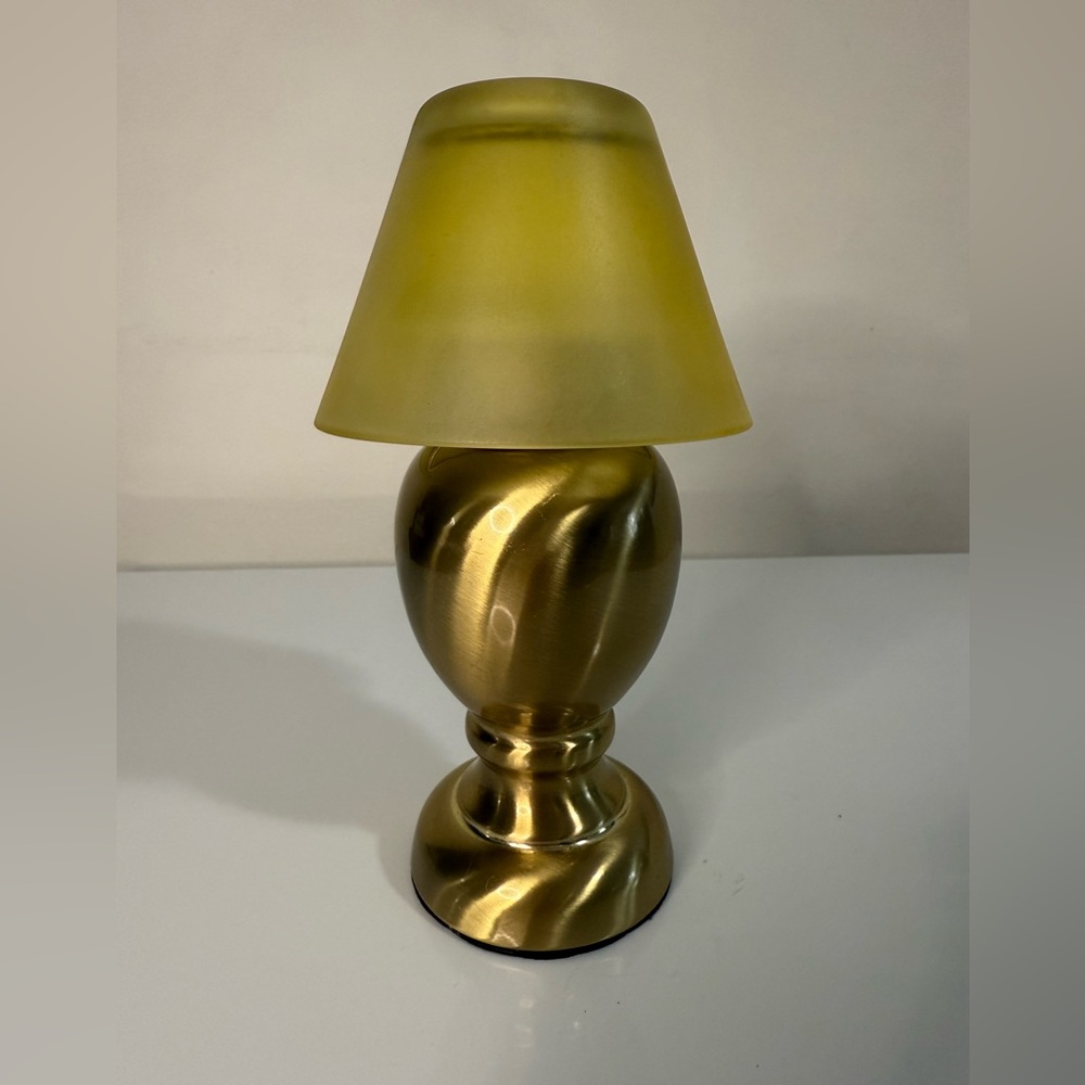 Mini lamp/tea light decoration with glass shade , 7” tall.